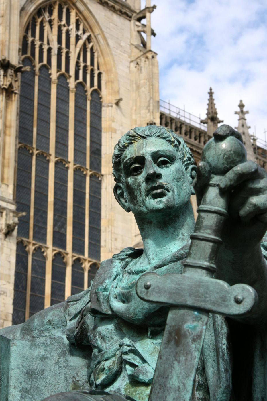 Statue des Kaisers Constantin vor dem York Minster, United Kingdom