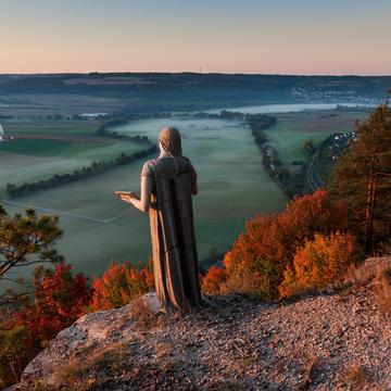 The mysterious statues of Hammelburg, Germany