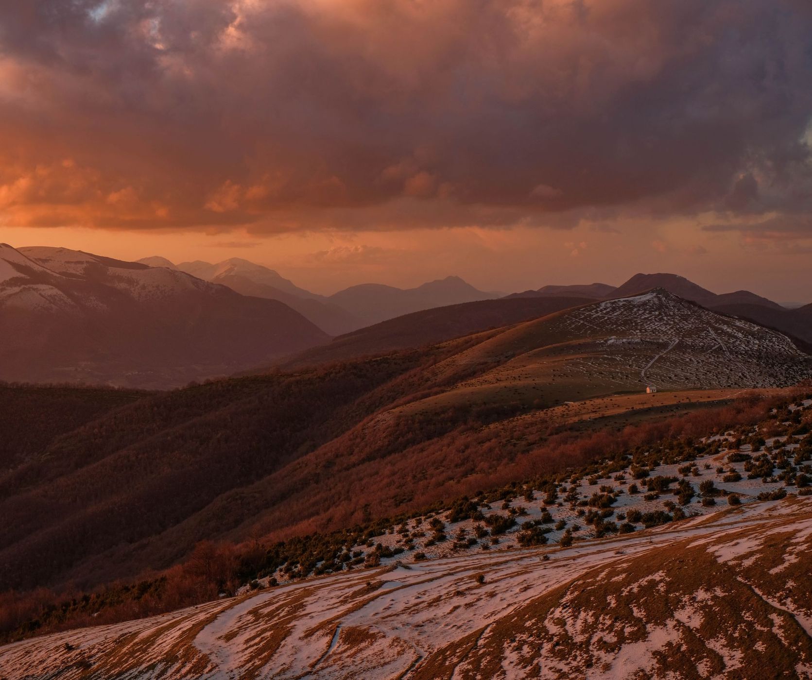Wolf Path, Italy