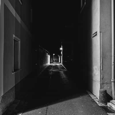 Alley Shot, Germany