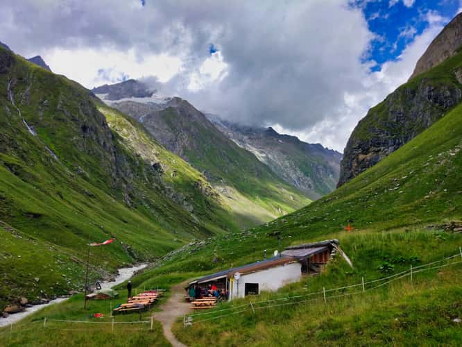 Clarahütte im Umbaltal
