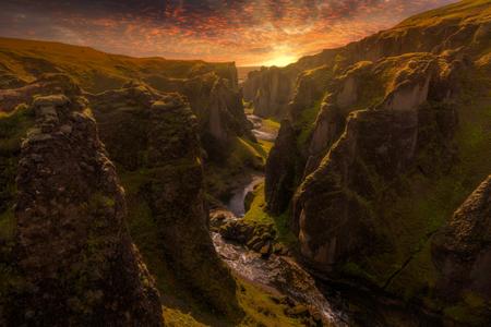 Sunset at Fjaðrárgljúfur-Canyon