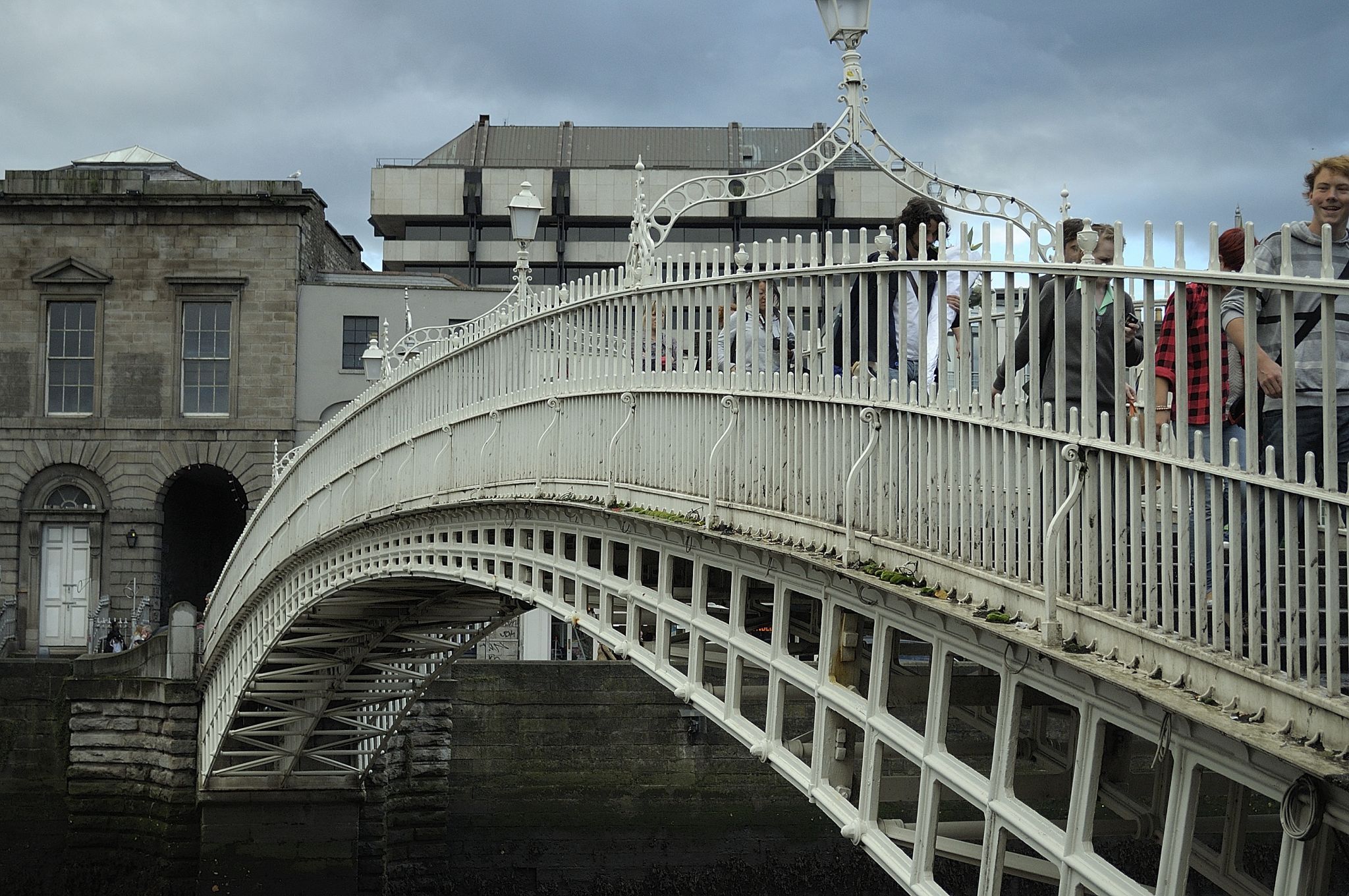 Ha'penny Bridge, Dublin., Ireland