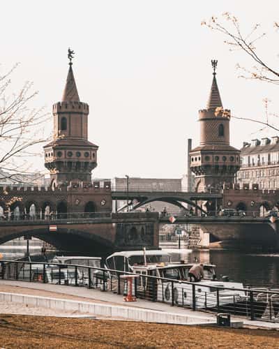 Oberbaumbrücke Nord-West Side