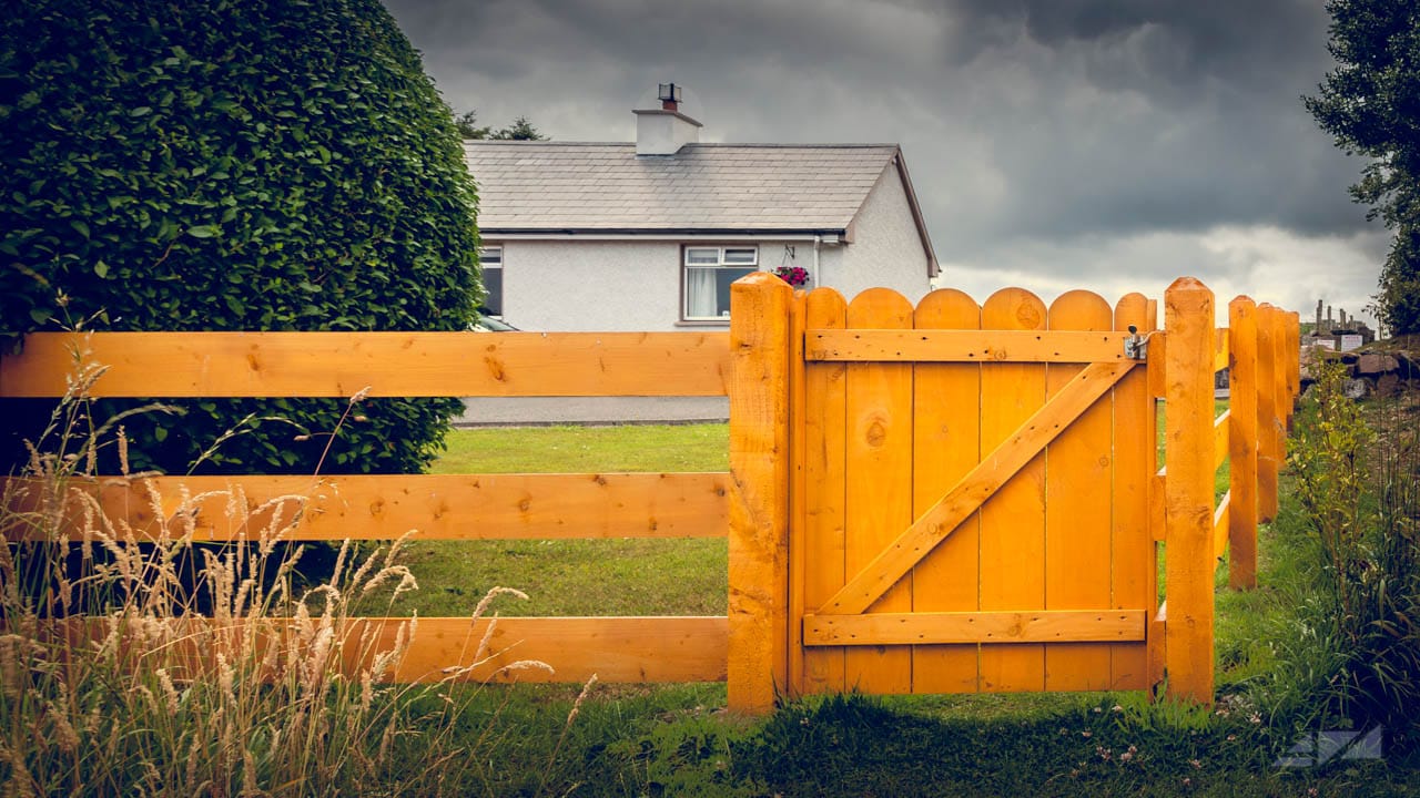 the yellow gate, Ireland