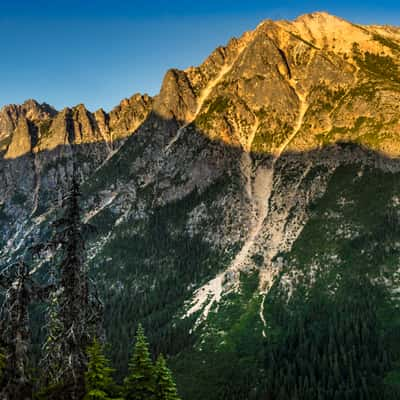 Washington Pass Viewpoint,  North Cascades Highway, USA