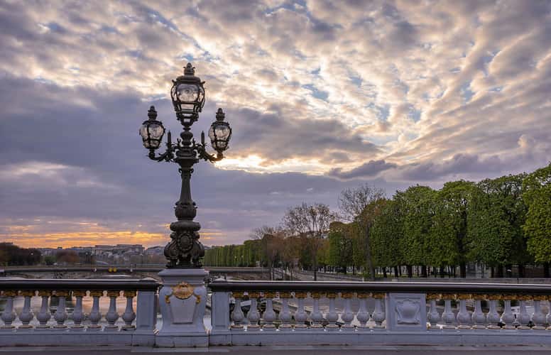 Alexander III Bridge