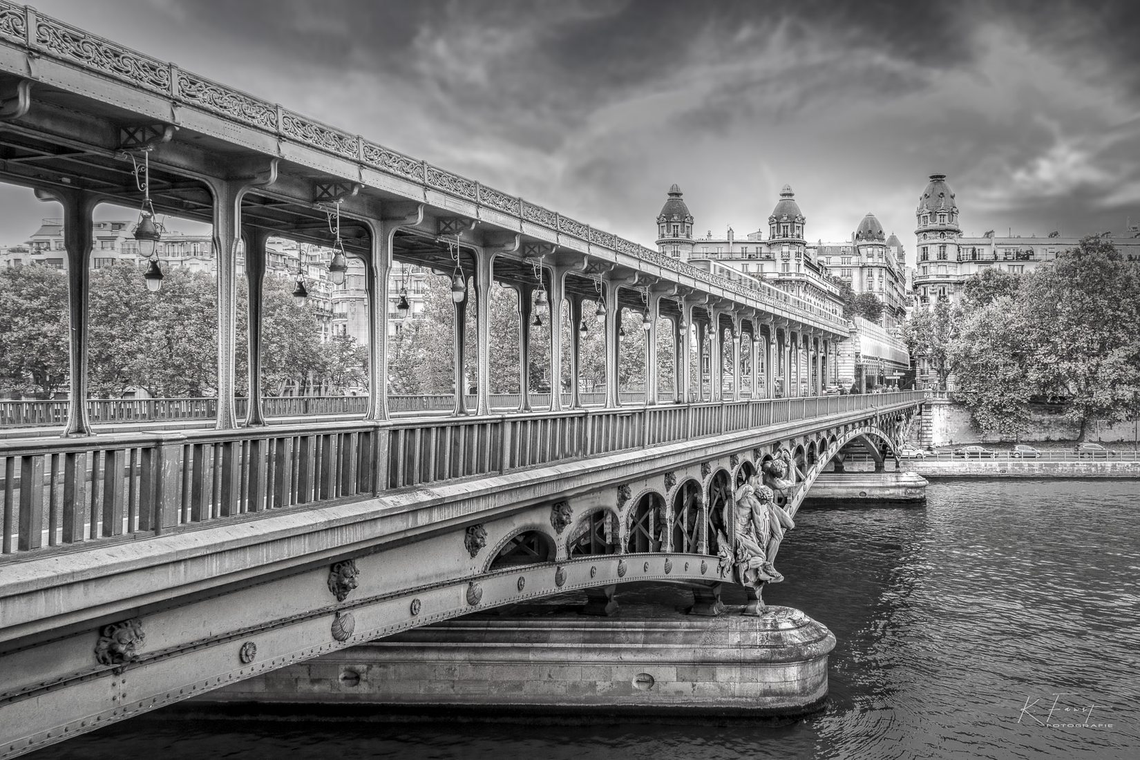 Eiffel Tower from Pont de Bir Hakeim, France