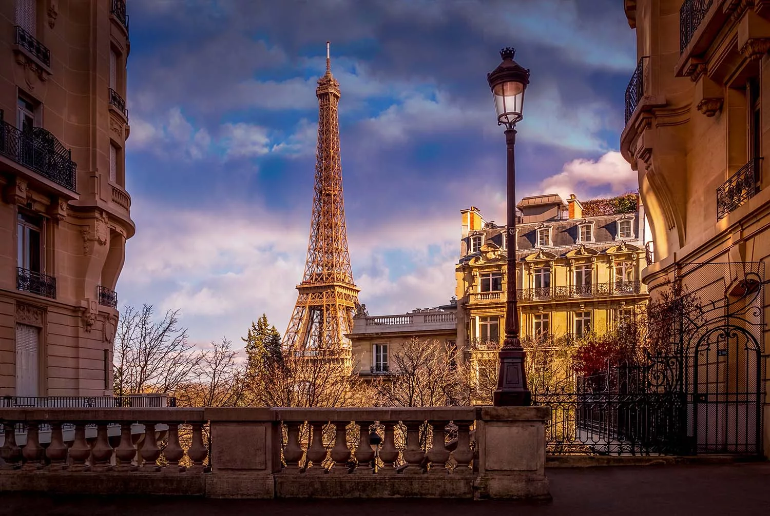 Where to View the Paris Skyline: Best Locations, Photos, Map