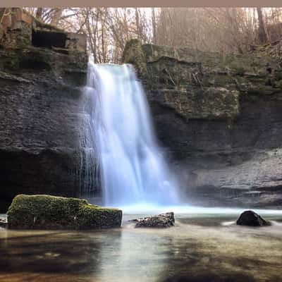 Eyach Wasserfall + Bluehole, Germany