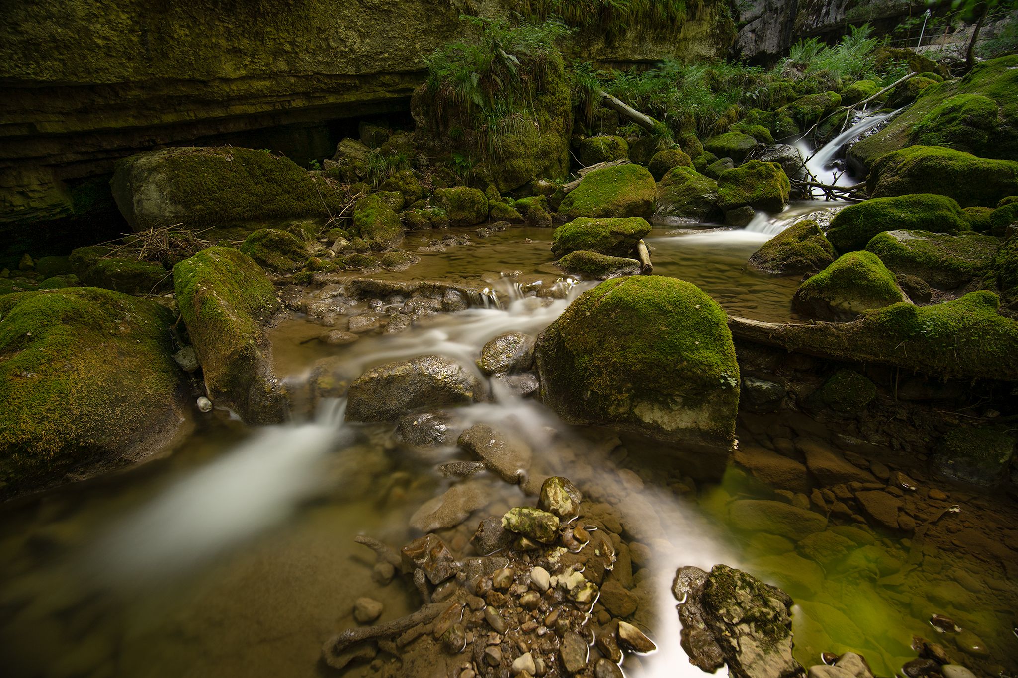 Gorges de Douanne, Switzerland