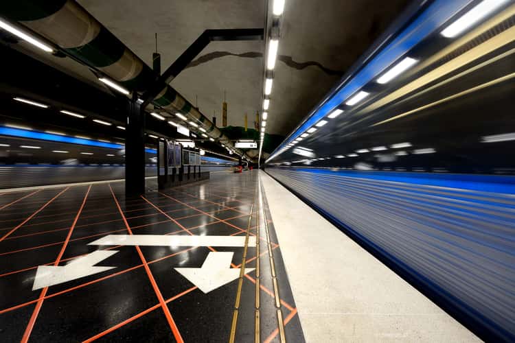 Huvudsta (Metro station), Stockholm