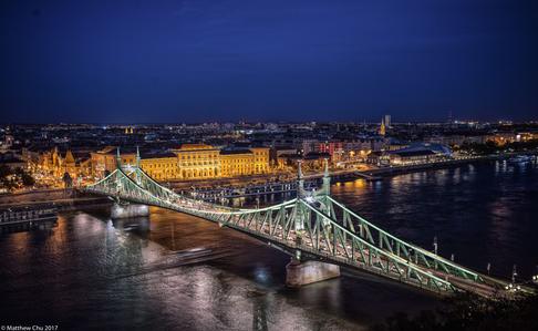 Liberty Bridge at Blue Hours, Budapest