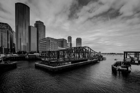 Old Northern Ave Bridge & skyline Boston