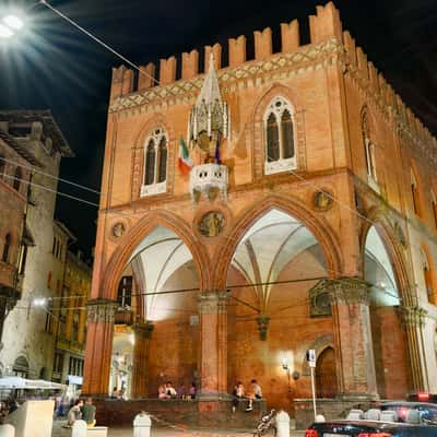 Piazza della Mercanzia, Italy