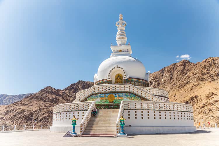 Shanti Stupa in der Nähe von Leh