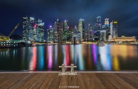 singapore skyline with docking foreground