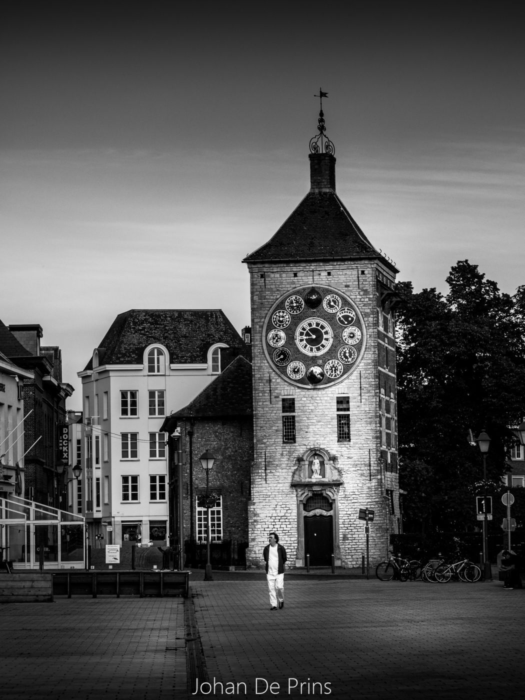 Zimmer Tower, Belgium