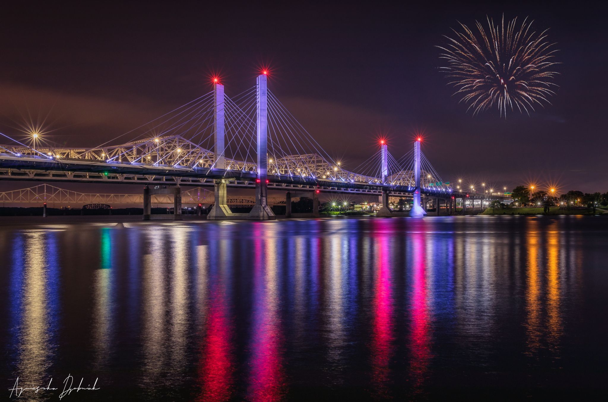 Abraham Lincoln Bridge in Louisville, KY, USA