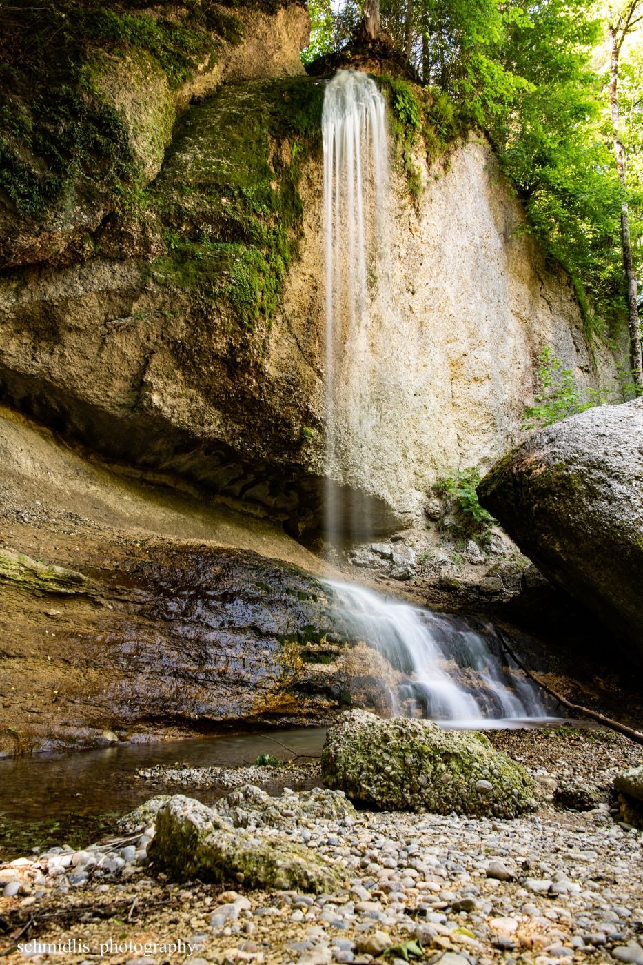 Äulischlucht mit Wasserfall, Switzerland