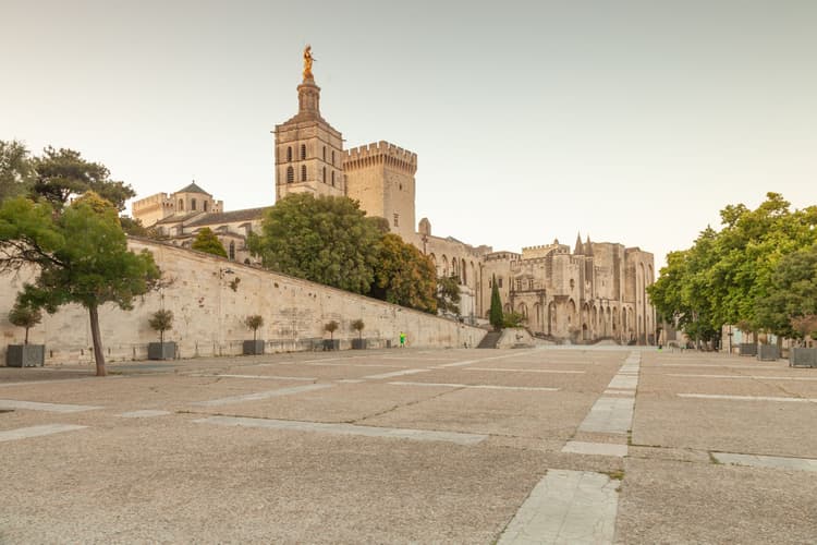 Avignon's old center by night