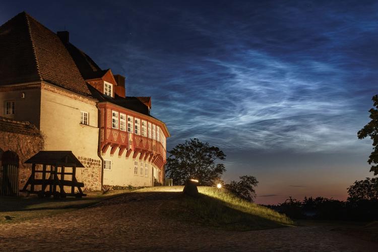 Burg Stargard and NLC Clouds