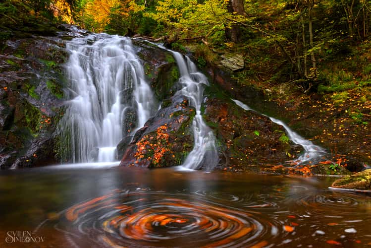 Canyon at the waterfalls