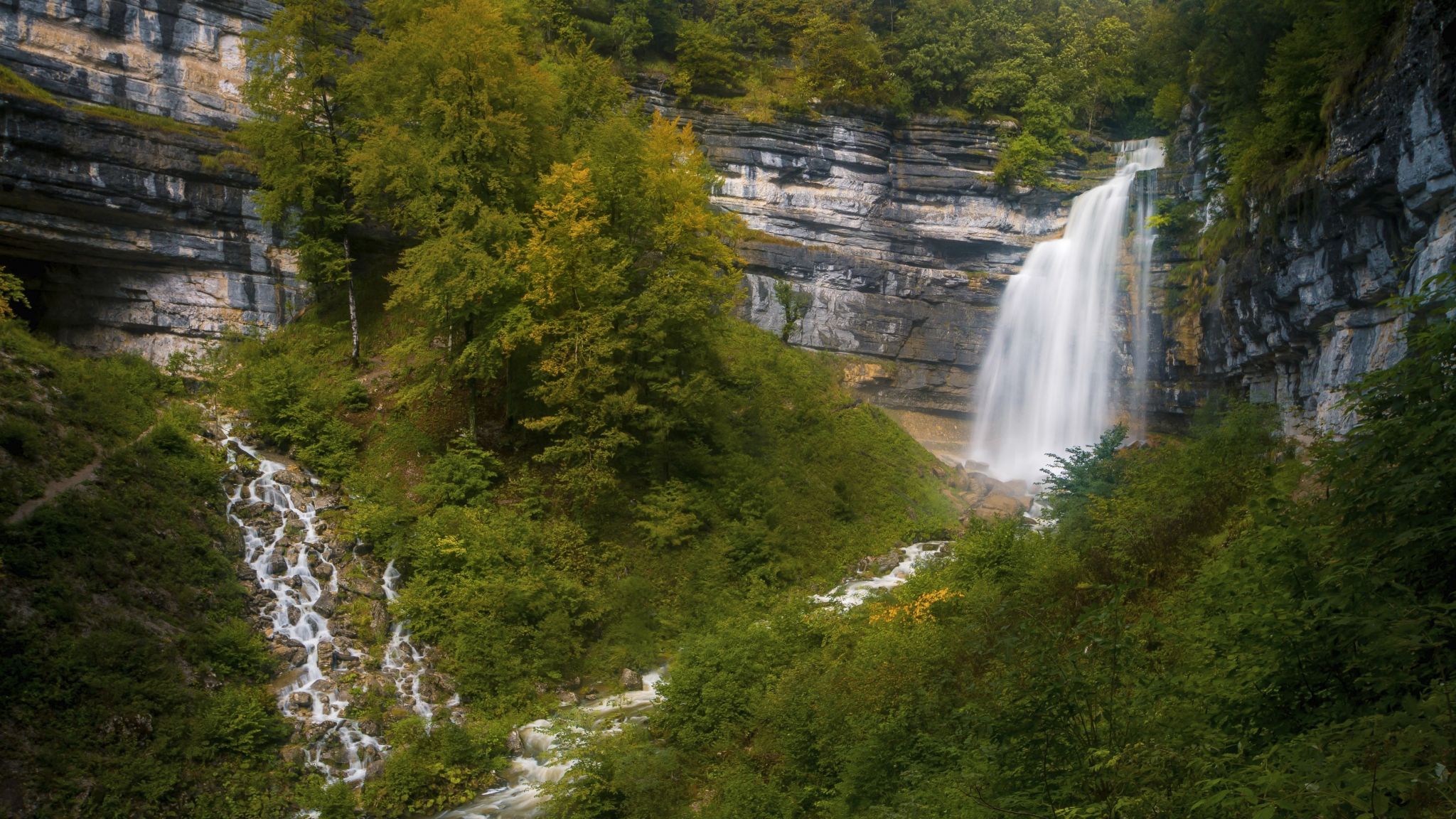Cascades du Hérisson, France