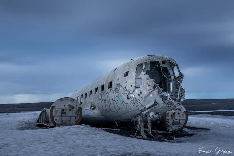 Solheimasandur Plance Wreck from the front