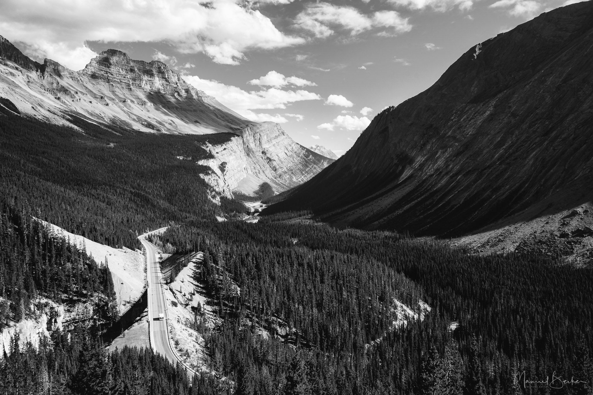 Icefield Parkway Valley, Canada