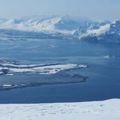 Kjelvågtinden, Norway