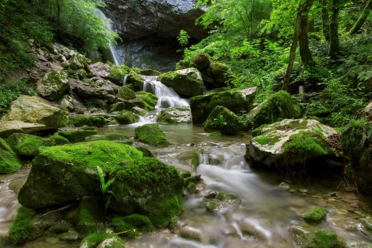 Kot Waterfalls