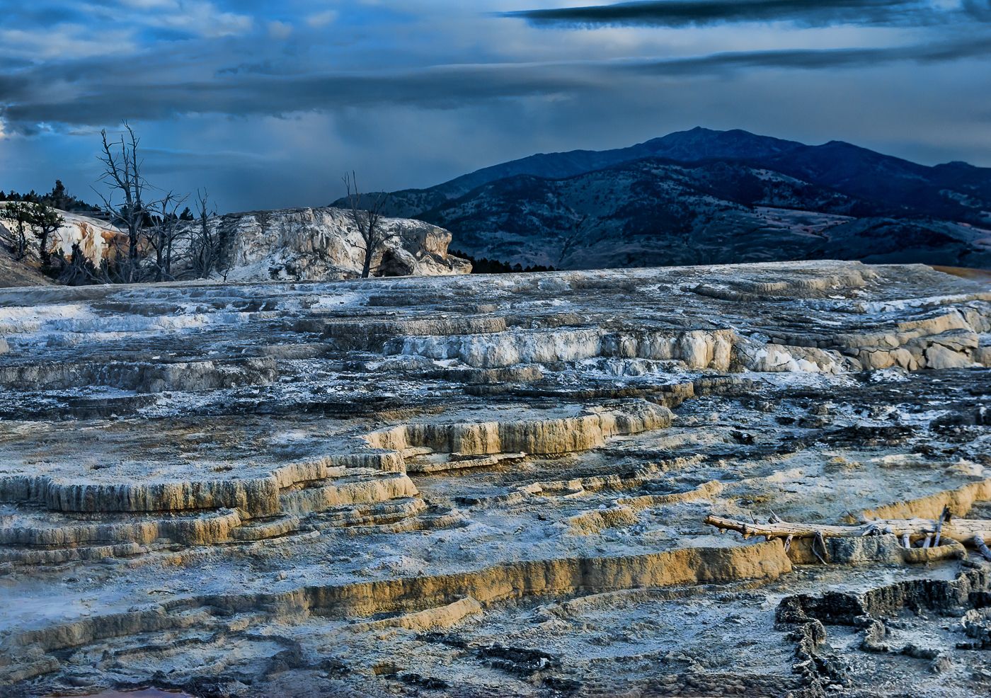 Minerva Terrace at Mammoth Hot Springs, USA
