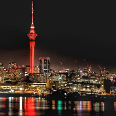 Auckland’s Sky Tower & CBD at night, New Zealand