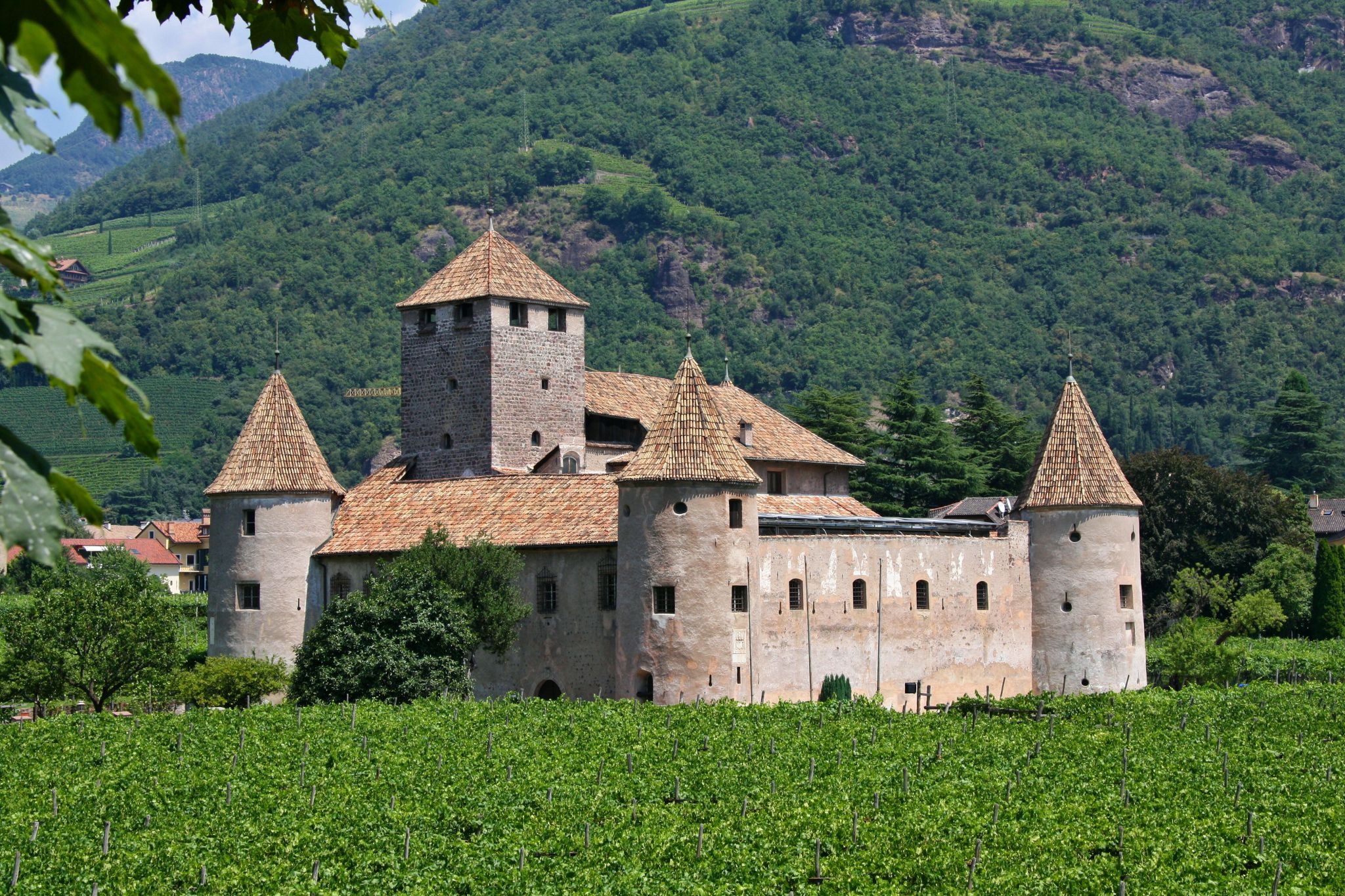 Castel Maretsch, Italy