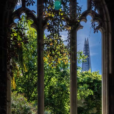 St Dunstan in the East church gardens, United Kingdom