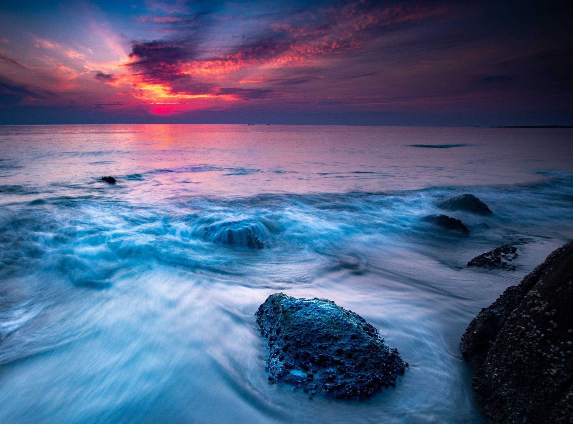 Sunrise Salpayaru, Kuchchaveli, Sri Lanka