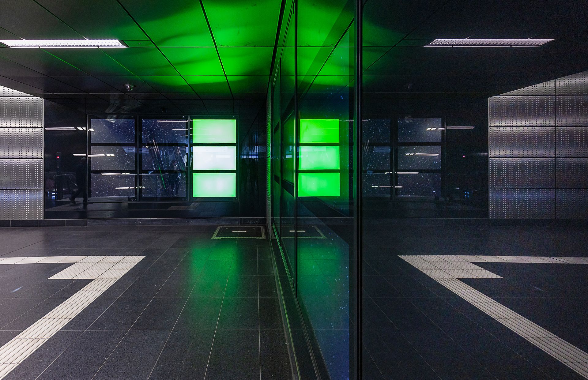 Wehrhahnlinie - U-Bahn-Station Benrather Straße, Germany