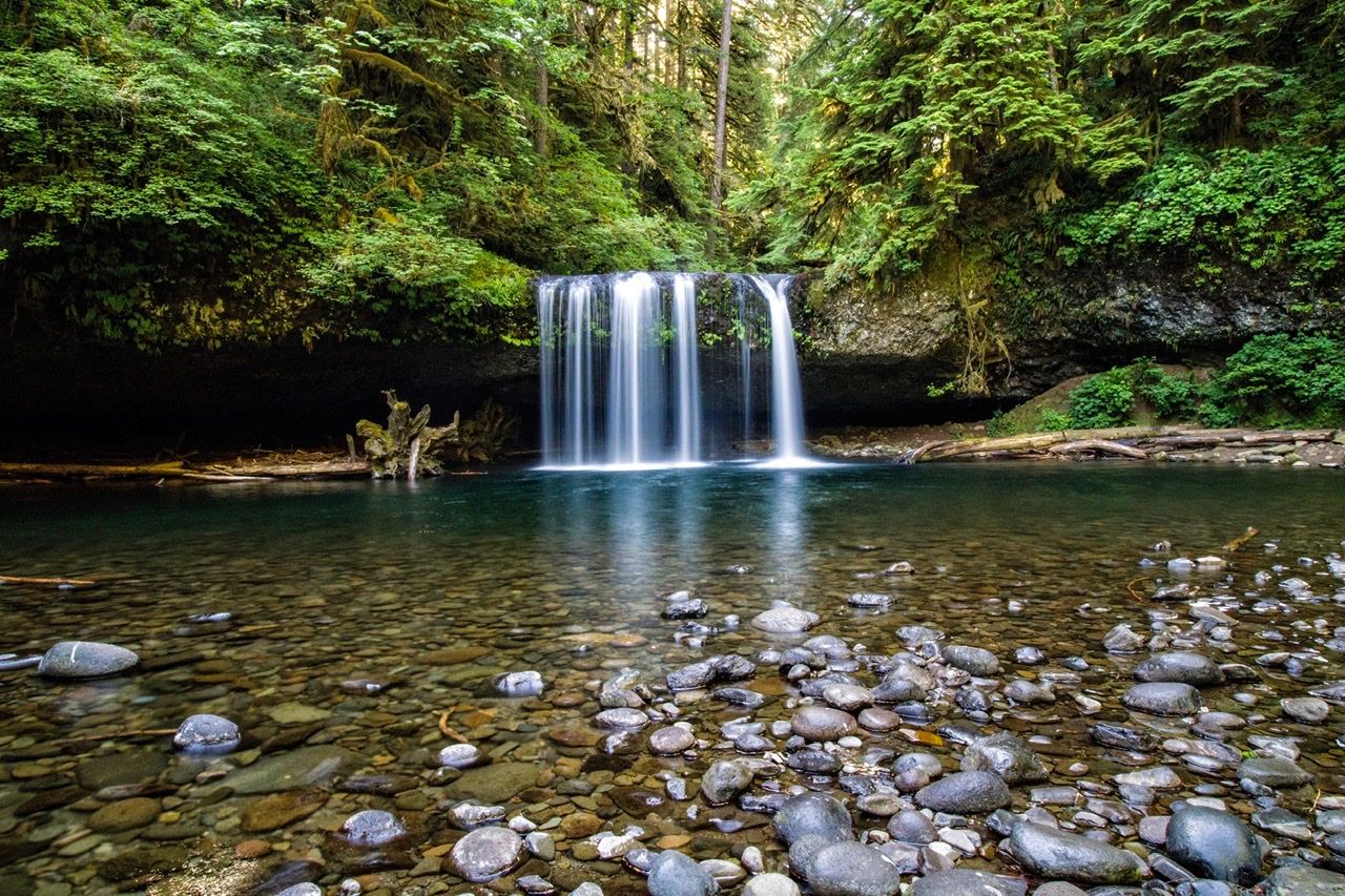 Upper Butte Creek Falls, USA
