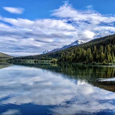 Waterfowl Lakes, Canada