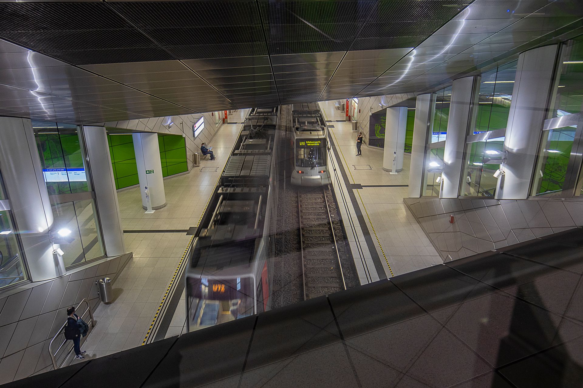 Wehrhahnlinie - U-Bahn-Station Graf-Adolf-Platz, Germany