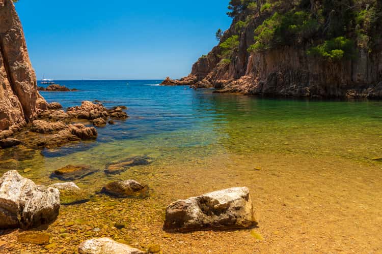 Aigua Xèlida Cove