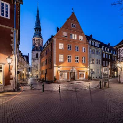 Ballhofplatz mit Kreuzkirche, Hanover, Germany