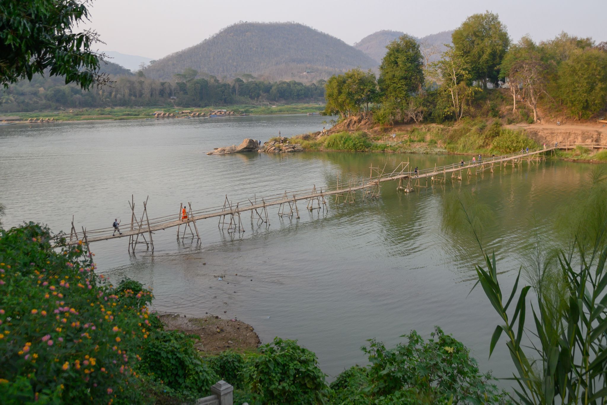 bamboo bridge, Lao