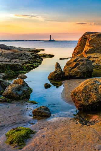 Beach of Barfleur, golden hour