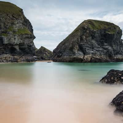 Bedruthan Steps, United Kingdom