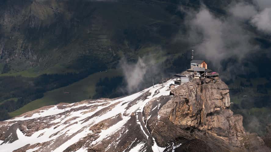 Birg Station