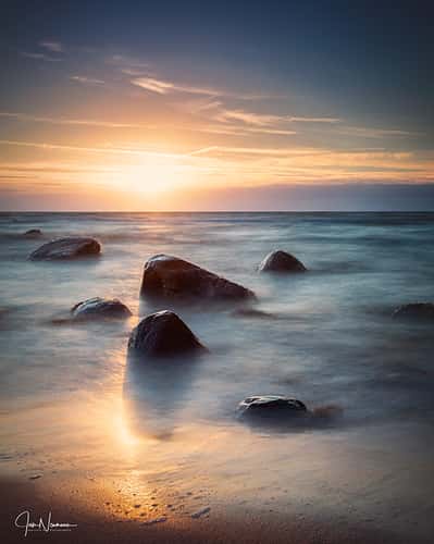 Glowing stones, Arkona