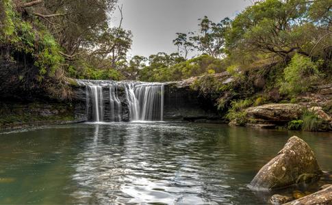 Nellie Glen Waterfall