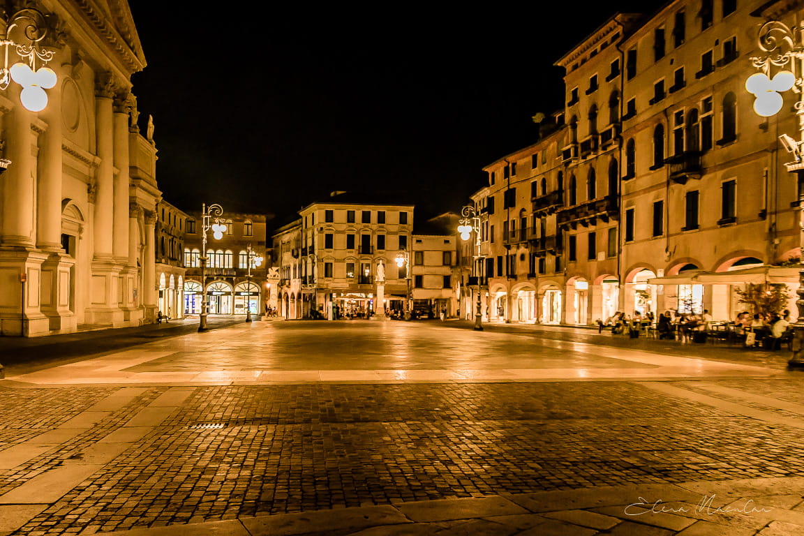 Piazza Libertà, Italy